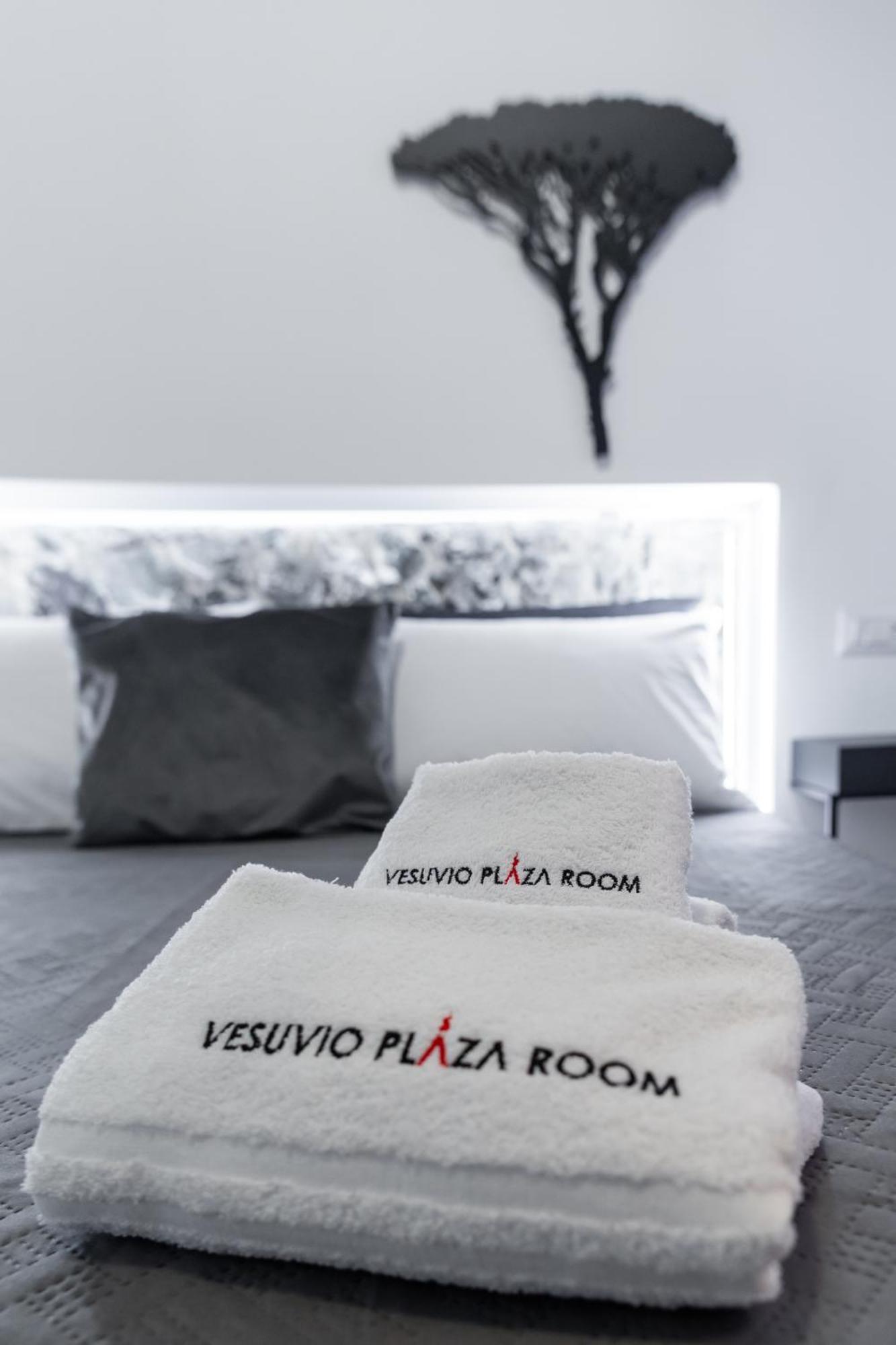 Vesuvio Plaza Room Ottaviano Exterior foto